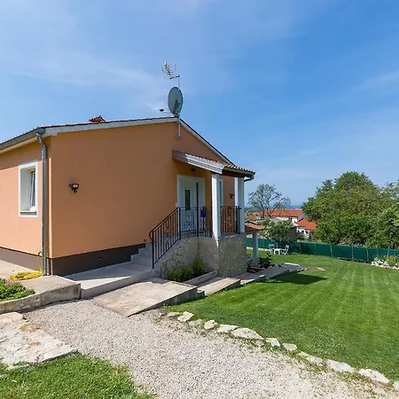Appartamento House Anna